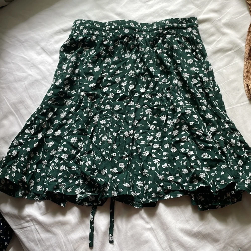 Green Princess Polly Mini Skirt - Picture 2 of 3